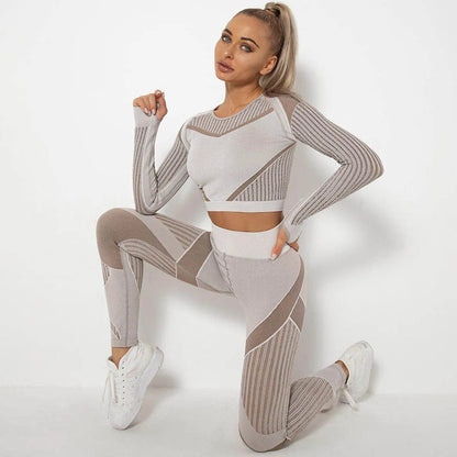 Seamless Knitted Absorbent Yoga Long-Sleeved Suit Yoga Wearsuit - Anam Online